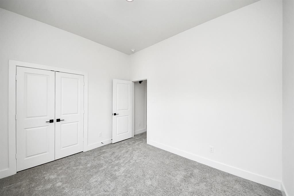4336 Avron Drive #B, Stafford, Texas image 39