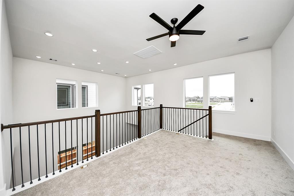 4336 Avron Drive #B, Stafford, Texas image 36