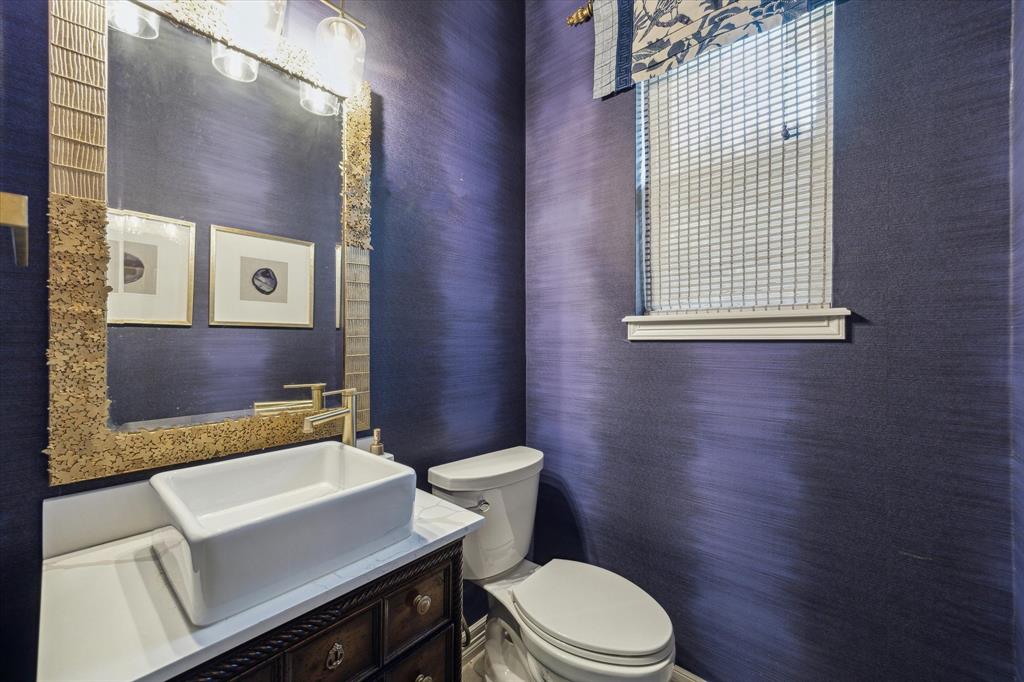4007 Oak Shadows Court, Sugar Land, Texas image 9