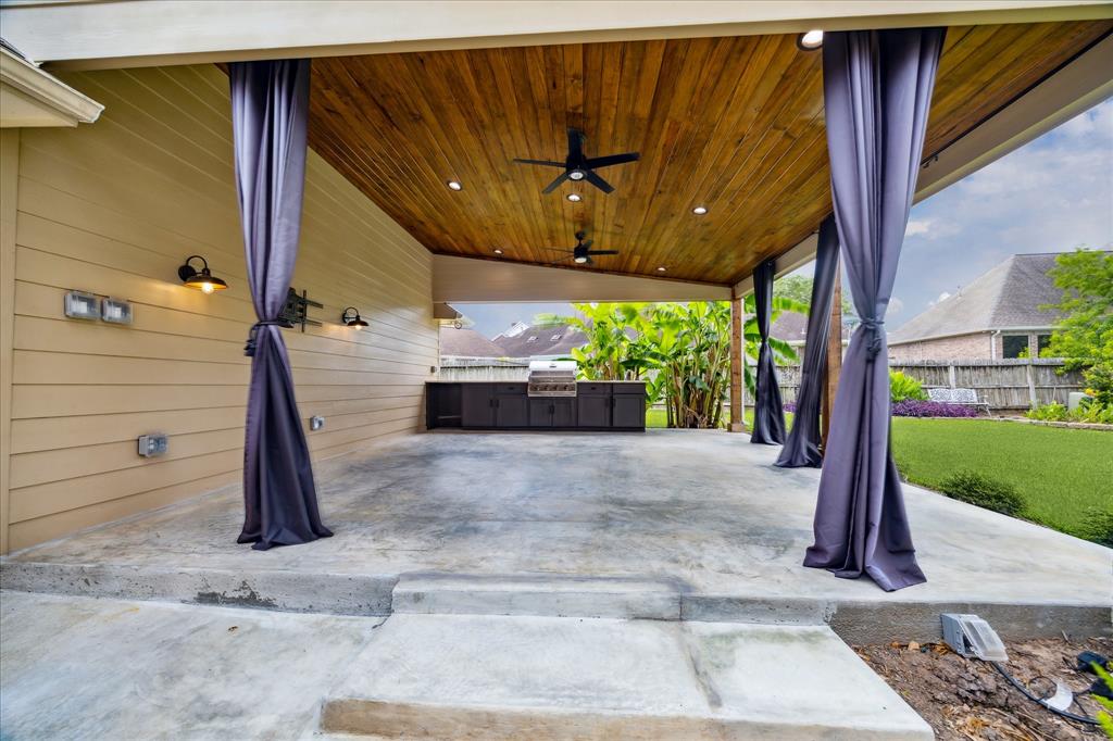 4007 Oak Shadows Court, Sugar Land, Texas image 25