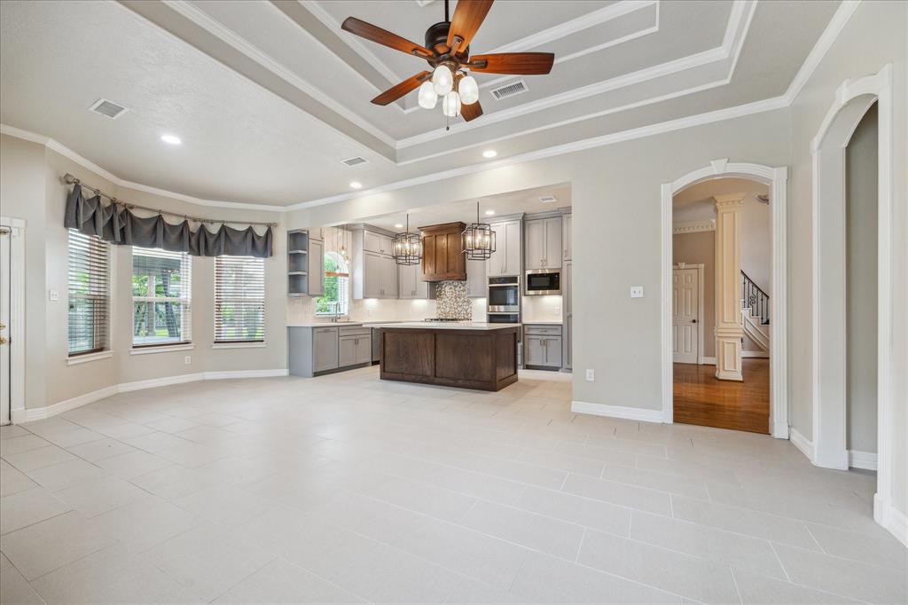 4007 Oak Shadows Court, Sugar Land, Texas image 8