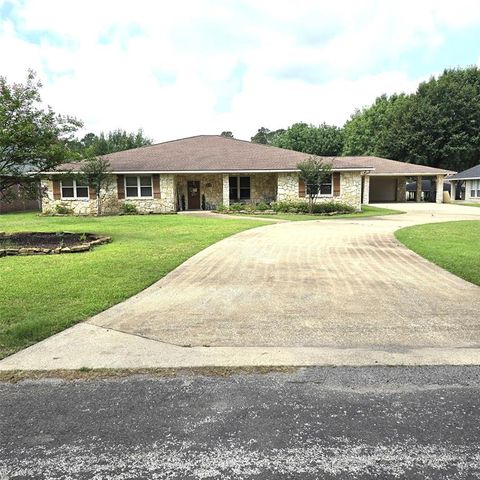 26 Westpoint Drive Trinity TX 75862