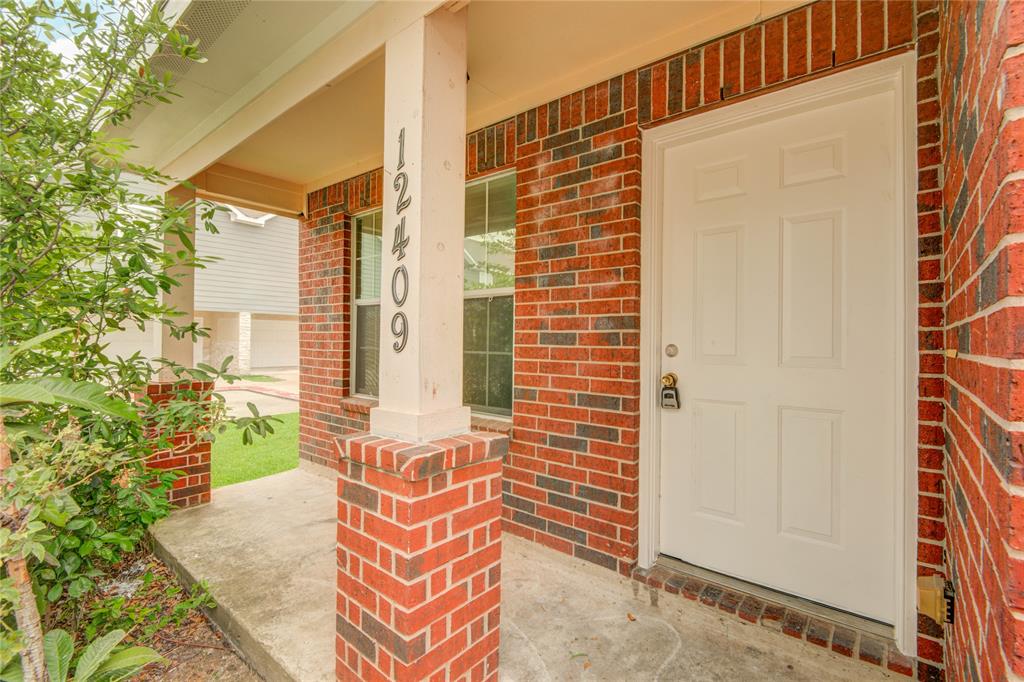 12409 Urban Dale Court