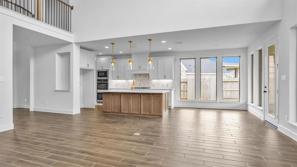 3518 Lauriston Drive