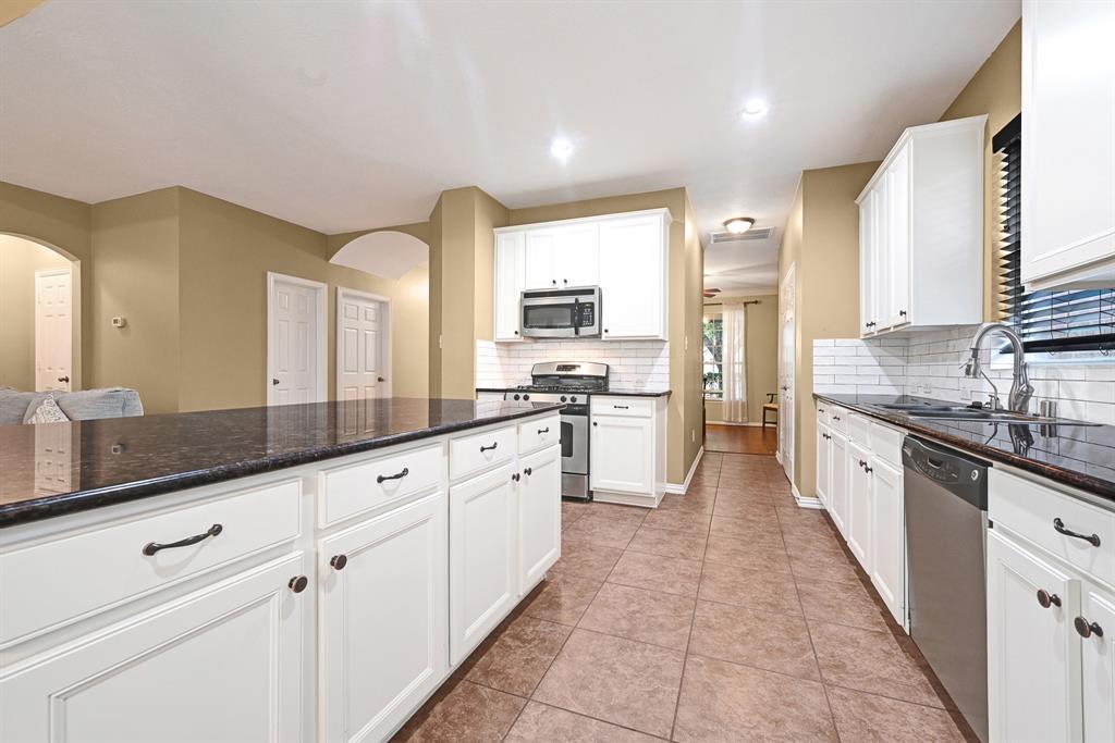 2839 Chalet Knolls Lane, Katy, Texas image 18