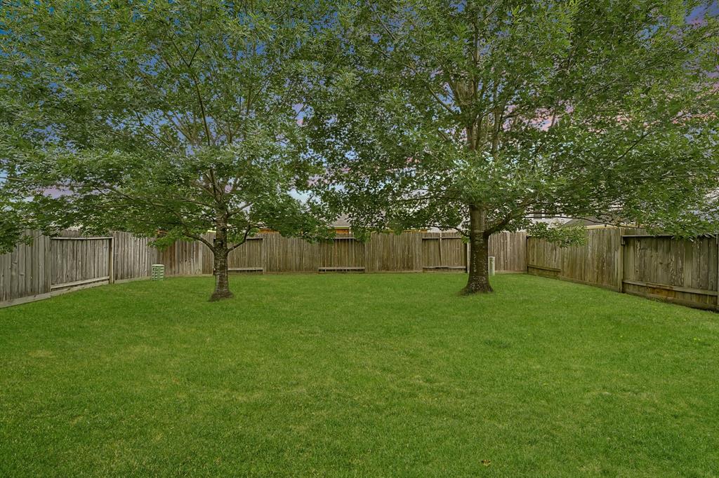 2839 Chalet Knolls Lane, Katy, Texas image 40