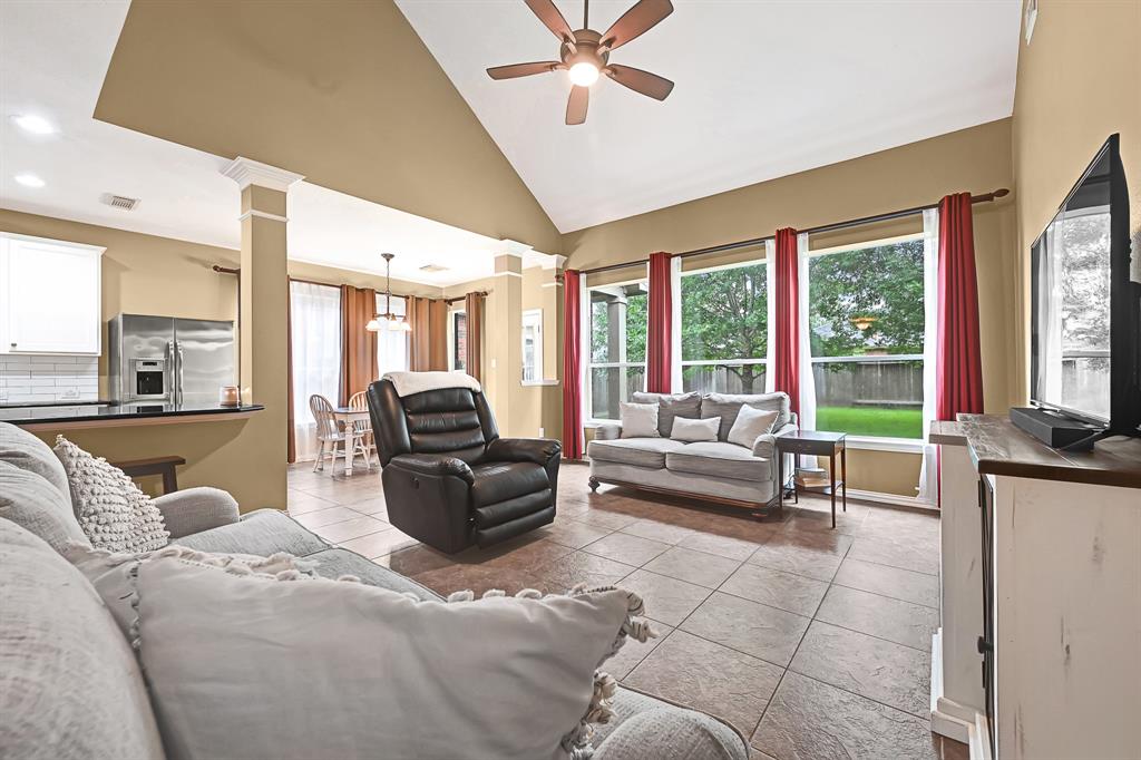2839 Chalet Knolls Lane, Katy, Texas image 13
