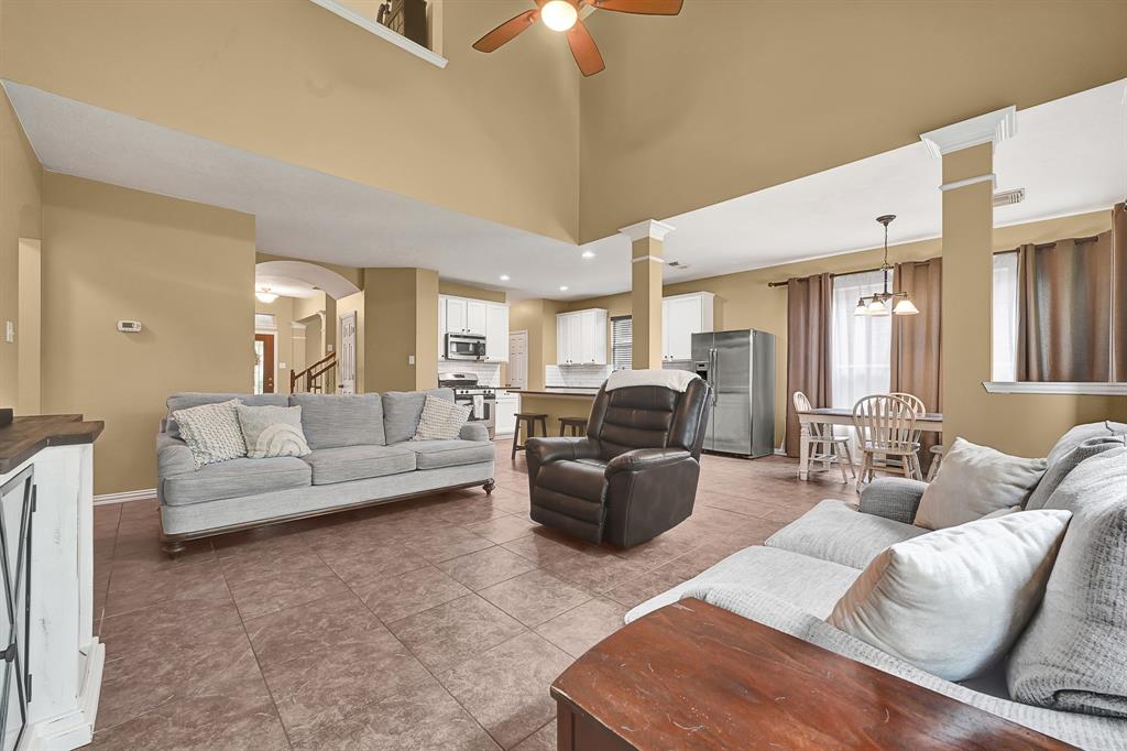 2839 Chalet Knolls Lane, Katy, Texas image 11