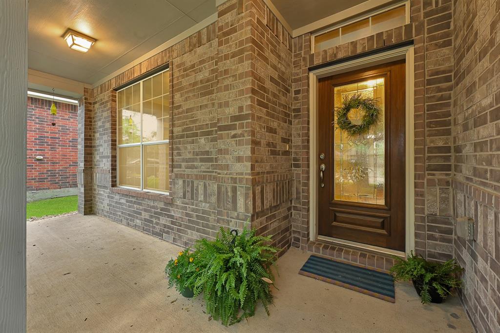 2839 Chalet Knolls Lane, Katy, Texas image 4