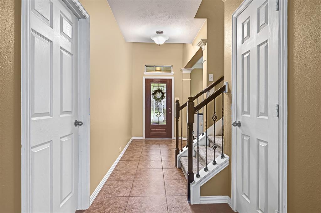 2839 Chalet Knolls Lane, Katy, Texas image 6