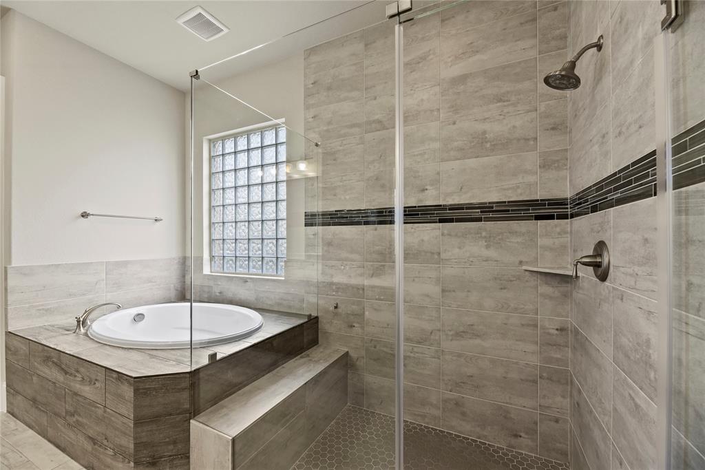 2111 Plaza Ridge Drive, Missouri City, Texas image 14