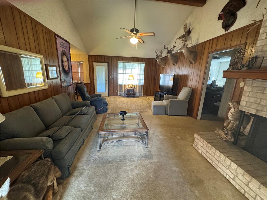 615 Roene Ln, West Columbia, Texas image 13