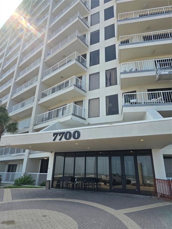 7700 Seawall Boulevard 409