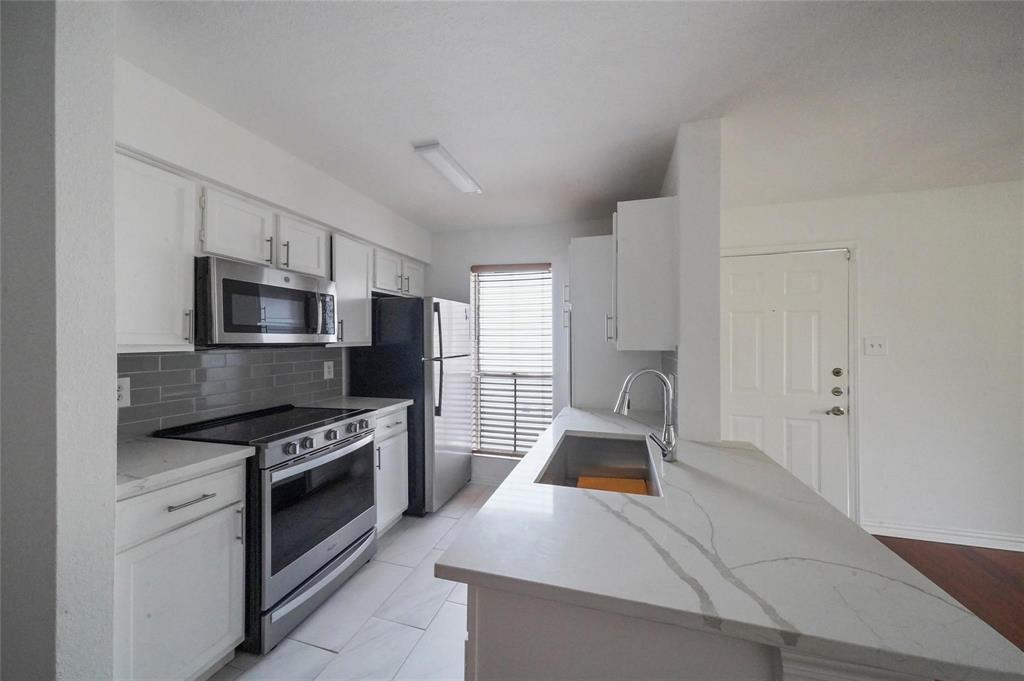 3900 Woodchase Drive #52, Houston, Texas image 6