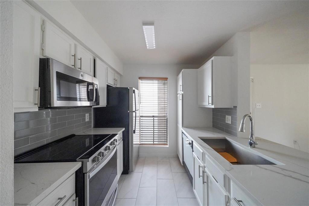 3900 Woodchase Drive #52, Houston, Texas image 7