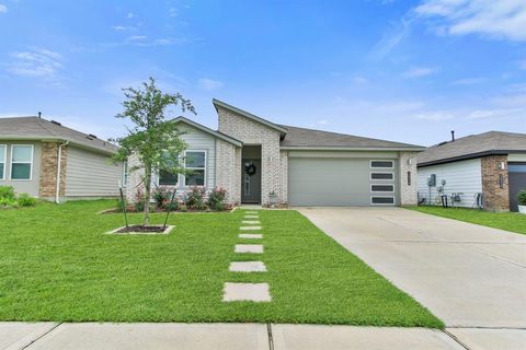 Photo of 14218 Black Canyon Lane, Conroe, TX 77384 (MLS # 32358741)