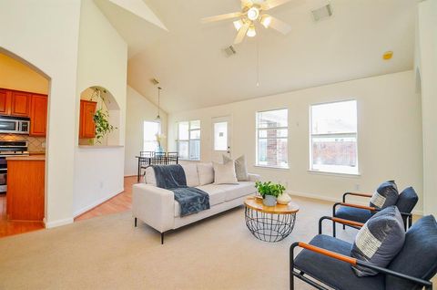 A home in Pearland