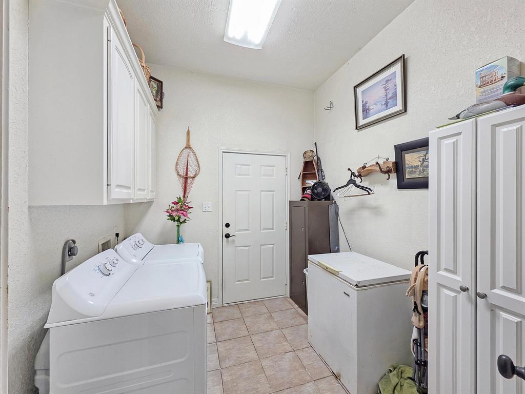 404 Pintail Lane, Orange, Texas image 25