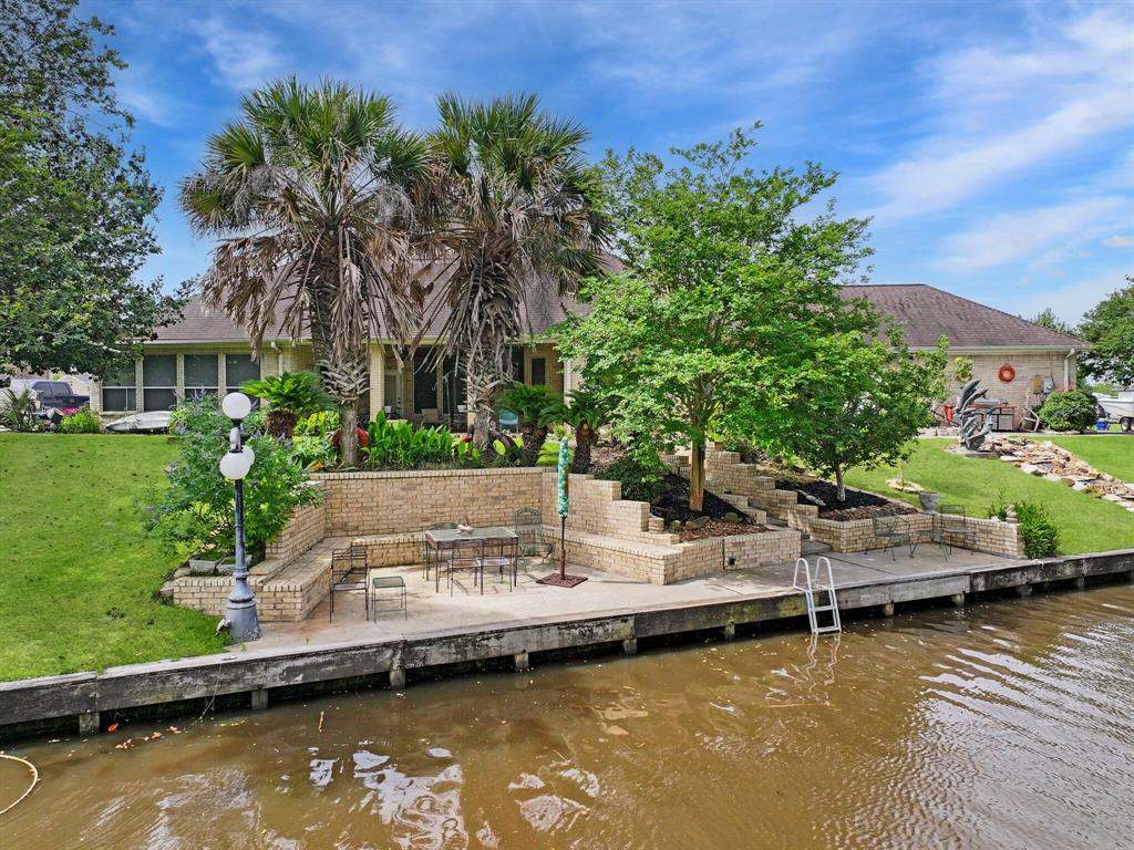 404 Pintail Lane, Orange, Texas image 28