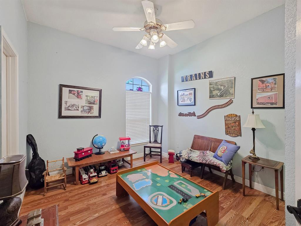404 Pintail Lane, Orange, Texas image 16