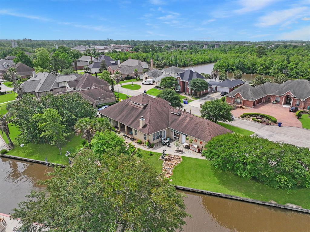 404 Pintail Lane, Orange, Texas image 32