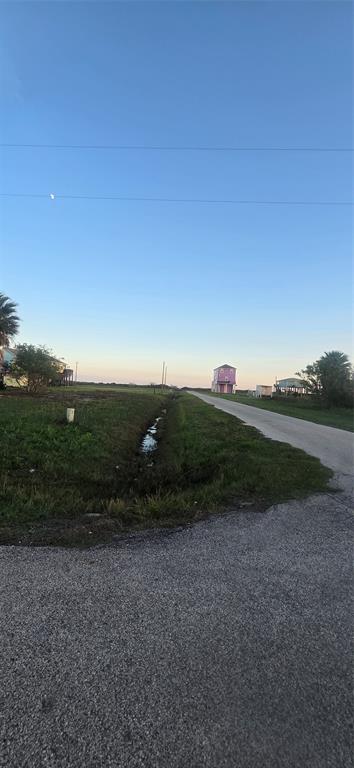 705 Front Avenue, Port Bolivar, Texas image 6