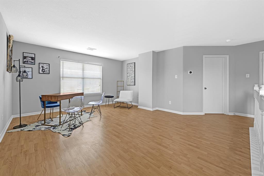 16203 Aspen Arbor Court, Friendswood, Texas image 13