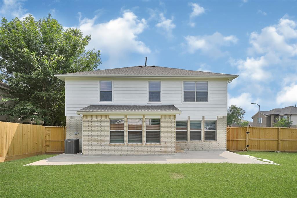 16203 Aspen Arbor Court, Friendswood, Texas image 22