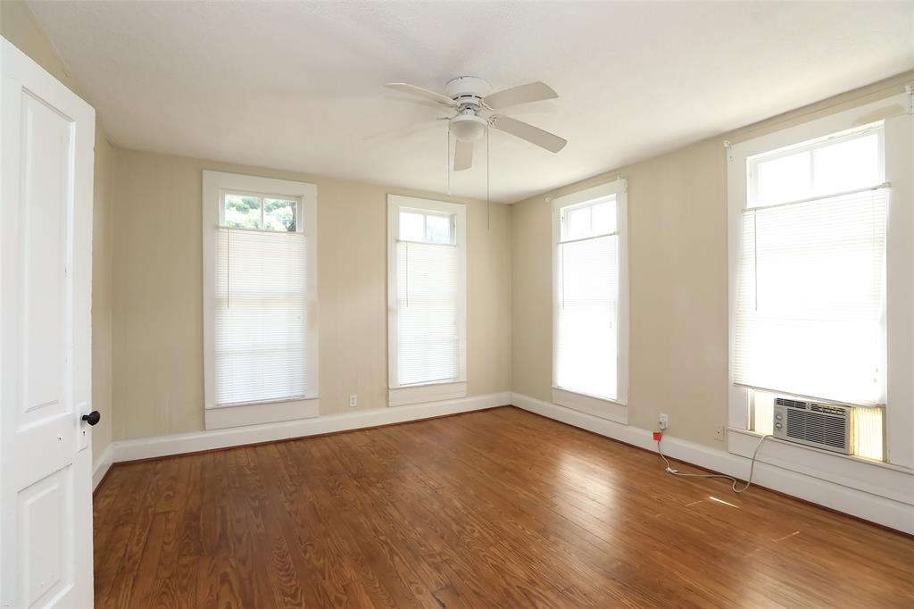 932 W Gardner Street, Houston, Texas image 10