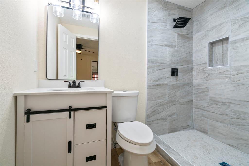 1822 Kilgore Road, Baytown, Texas image 13