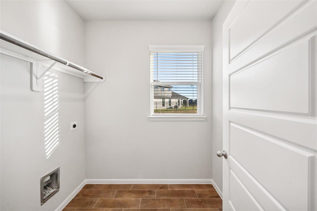 1448 Sundown Glen Drive, Katy, Texas image 3