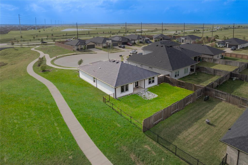 4019 Capel Cove Court, Katy, Texas image 32