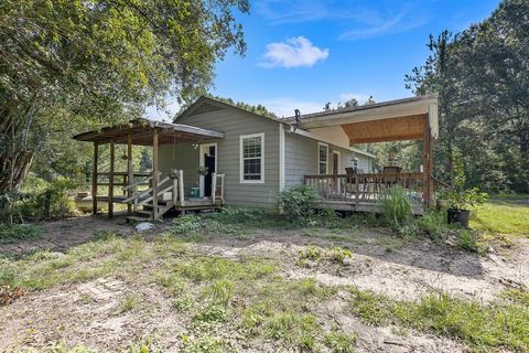 A home in New Caney