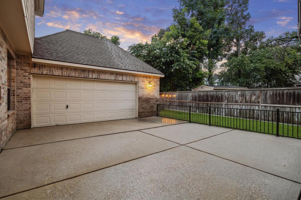31215 Lakeview Bend Lane