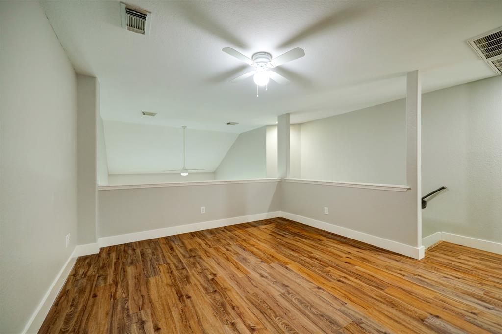 Photo 17 of 25 of 8918 Summer Ash Lane townhome