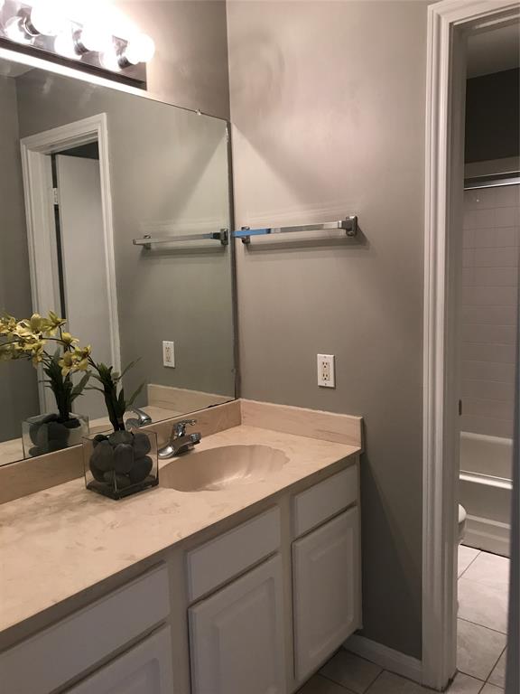 9707 Richmond Avenue #124, Houston, Texas image 16