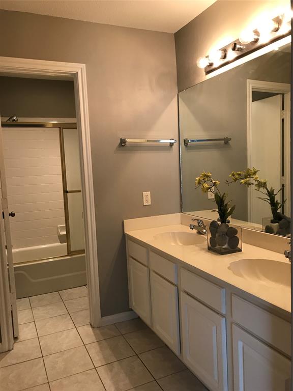9707 Richmond Avenue #124, Houston, Texas image 12