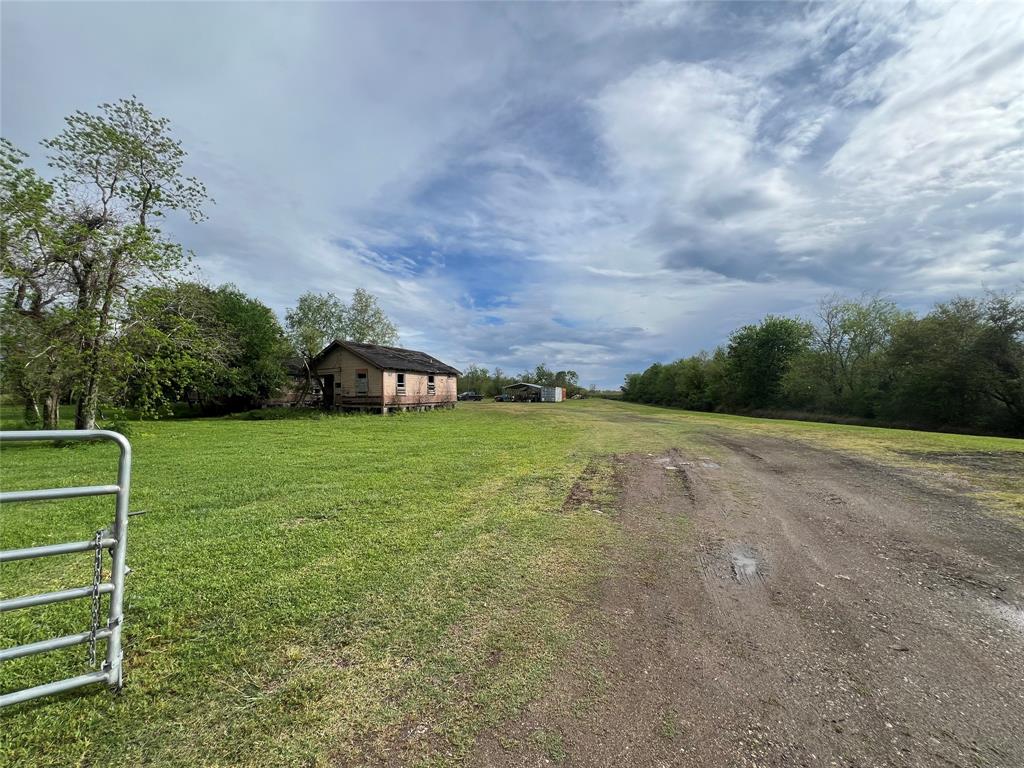 3638 County Road 190, Rosharon, Texas image 2
