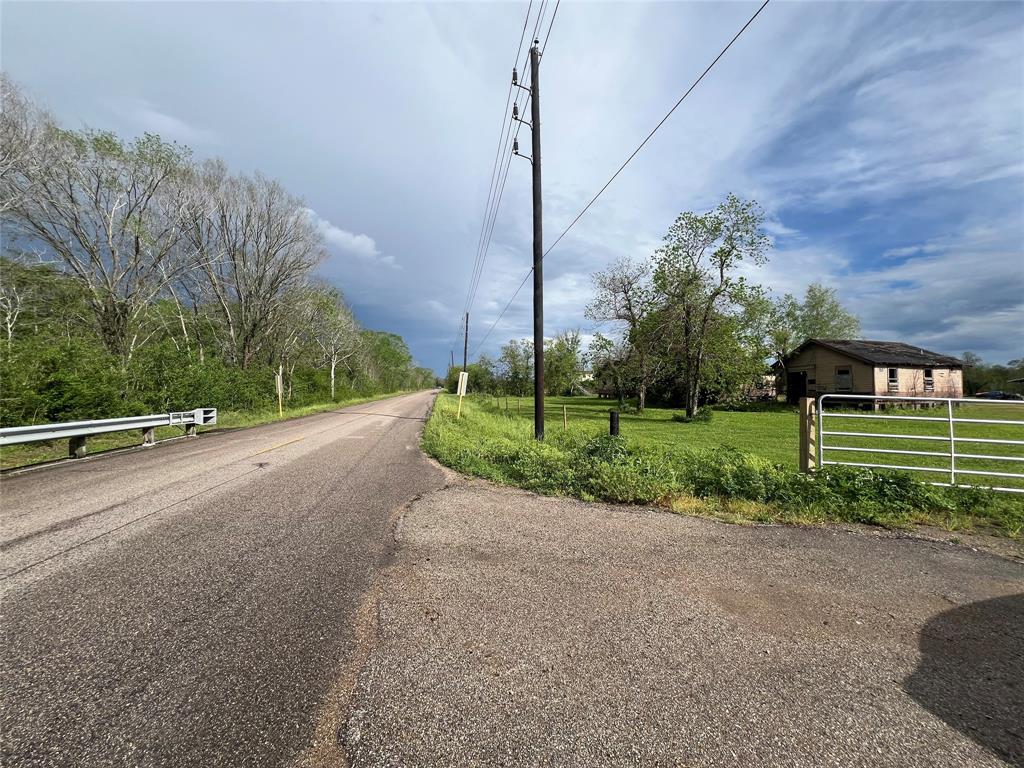 3638 County Road 190, Rosharon, Texas image 8