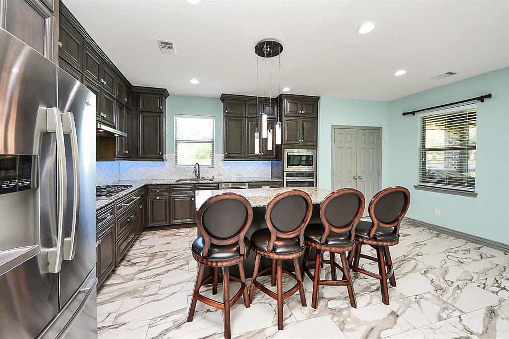 4410 Lodge Vine Court, Sugar Land, Texas image 13