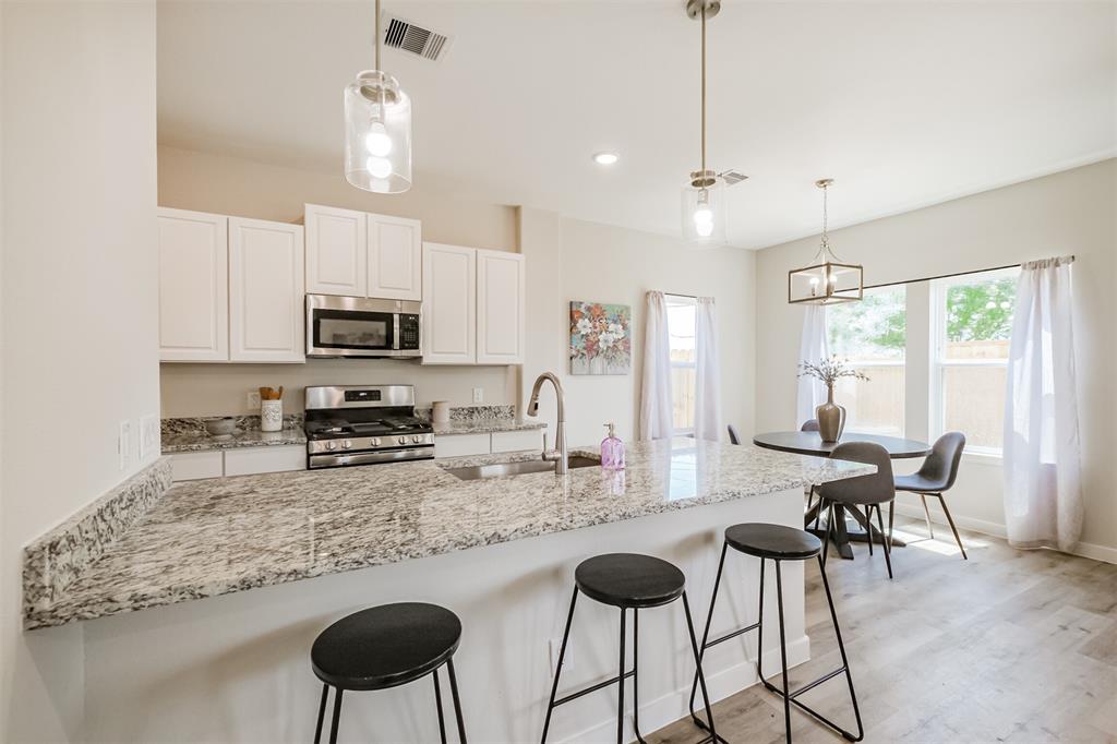703 Majestic Eagle Court, Houston, Texas image 16