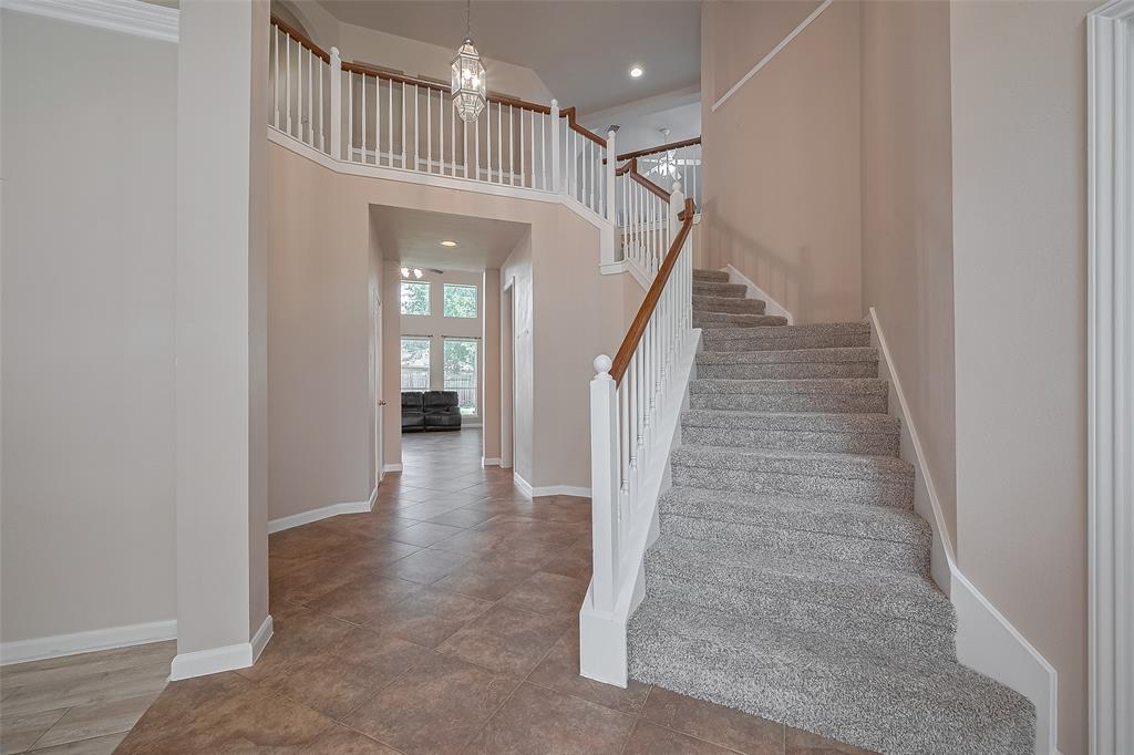 521 Opal Sky Court
