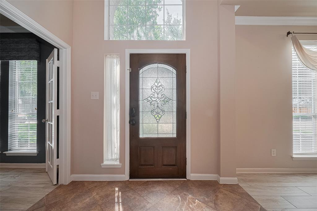 521 Opal Sky Court