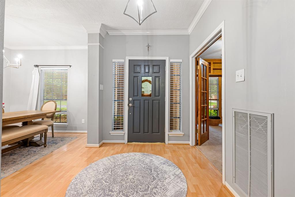 6 Heathstone Place, The Woodlands, Texas image 3