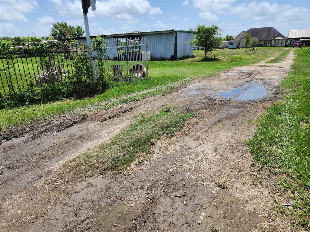 6815 Beard Road, Needville, Texas image 2