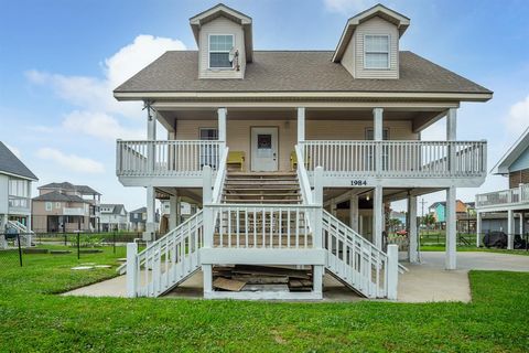 A home in Crystal Beach