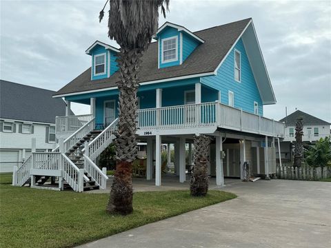 A home in Crystal Beach