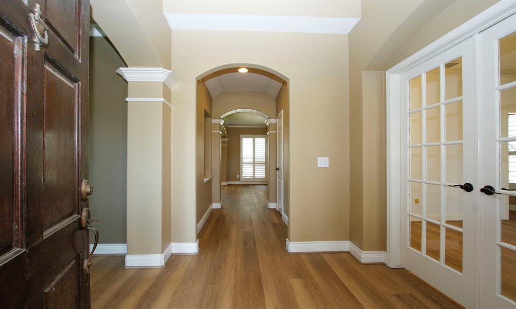 20110 Cherry Oaks Lane, Humble, Texas image 4
