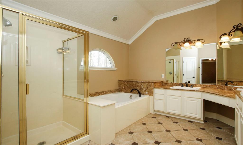 20110 Cherry Oaks Lane, Humble, Texas image 27