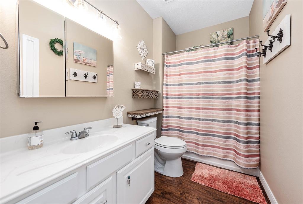 579 County Road 296, Sargent, Texas image 35